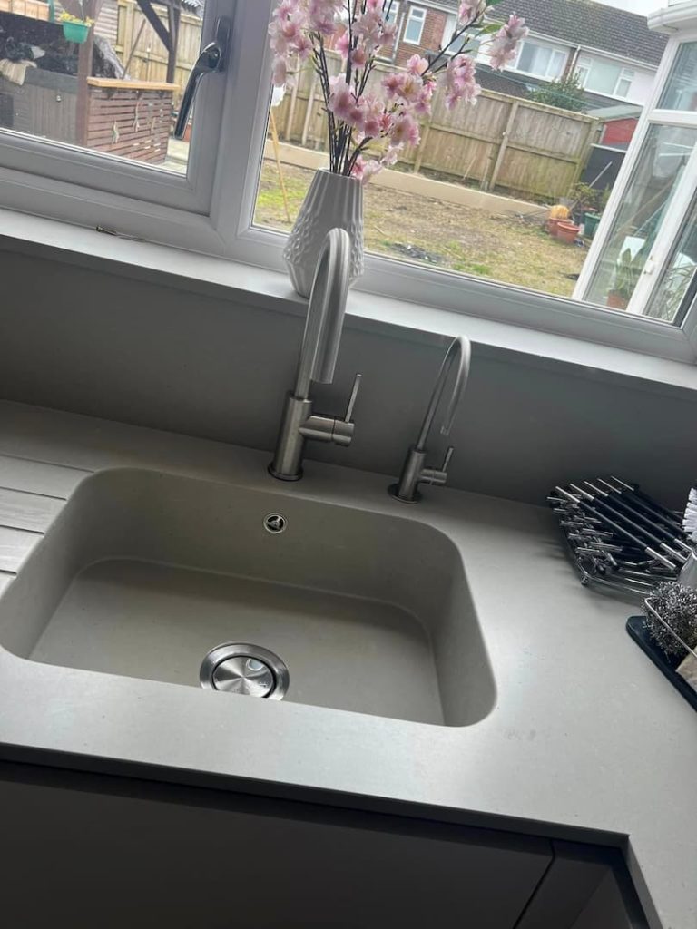 Kitchen sink